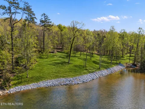 1750 Lakeland Dr aka 1 Headricks Co