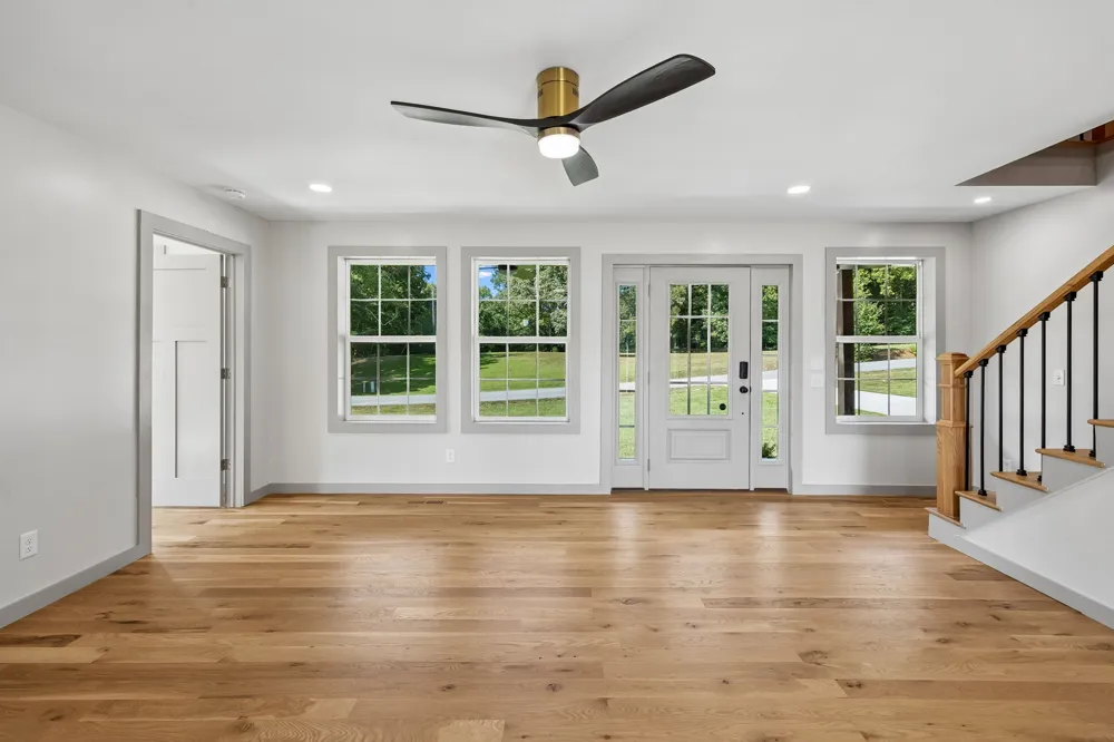 156 Collins River Dr Rock Island, TN 38581