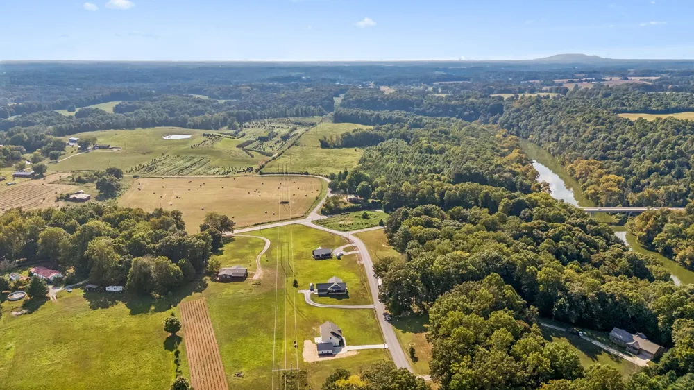 156 Collins River Dr Rock Island, TN 38581