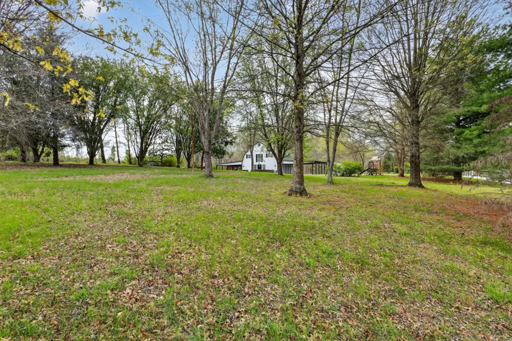 1323 Mount Zion Rd Joelton, TN 37080