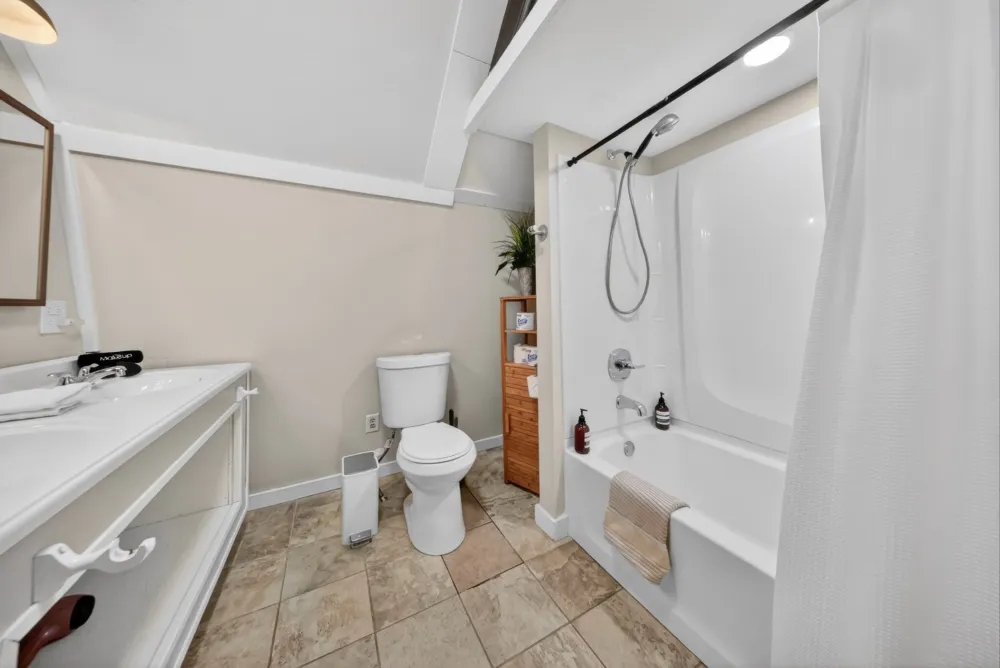 1323 Mount Zion Rd Joelton, TN 37080