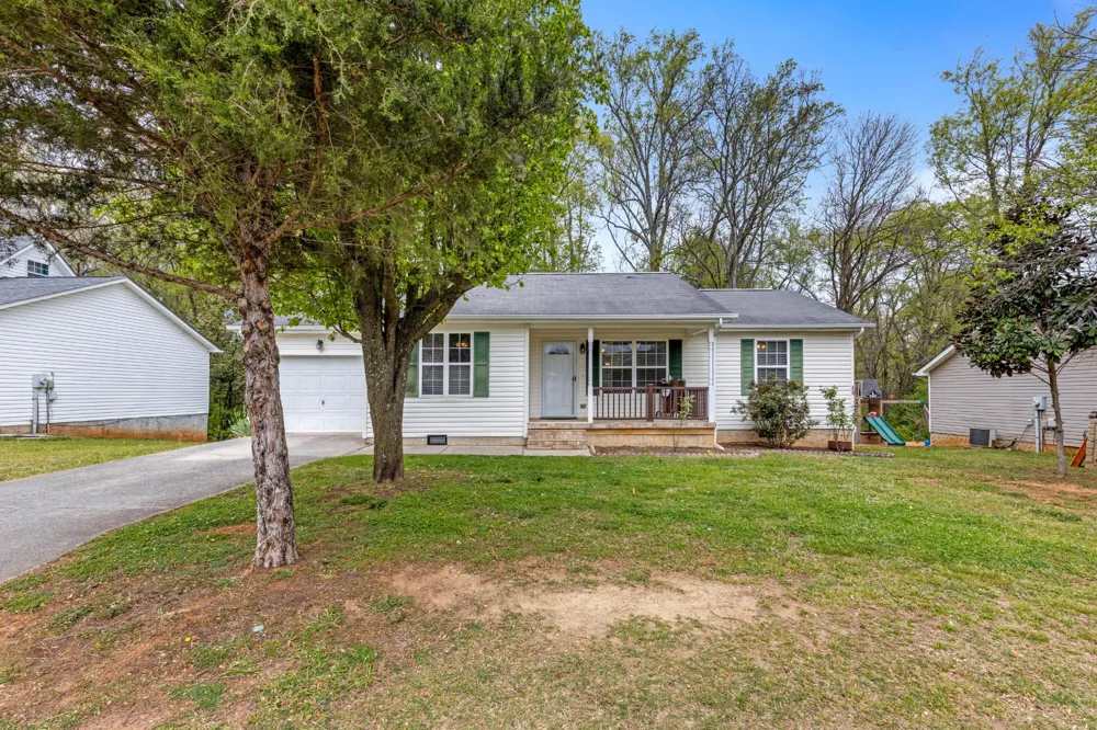 110 Christopher Drive Chickamauga, GA 30707