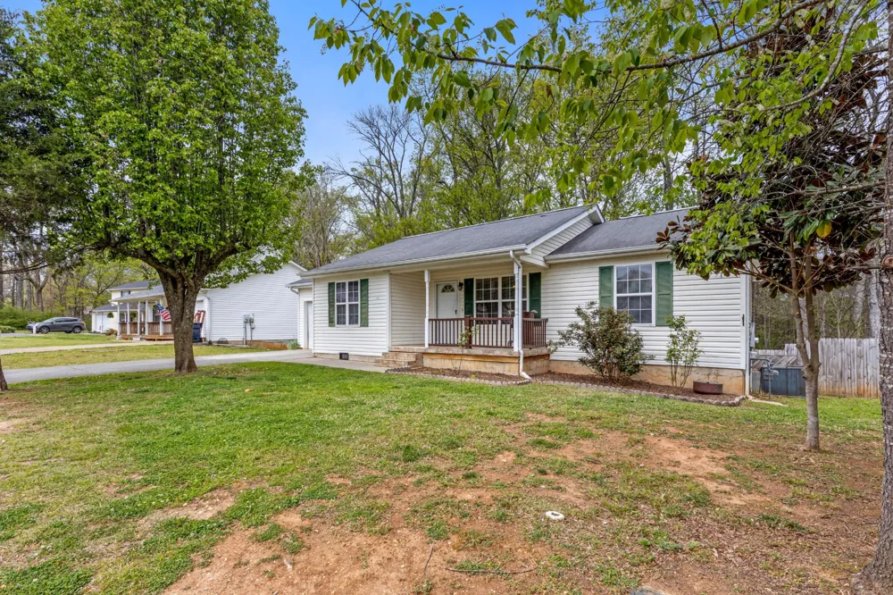110 Christopher Drive Chickamauga, GA 30707