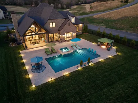 250 Bower Ct