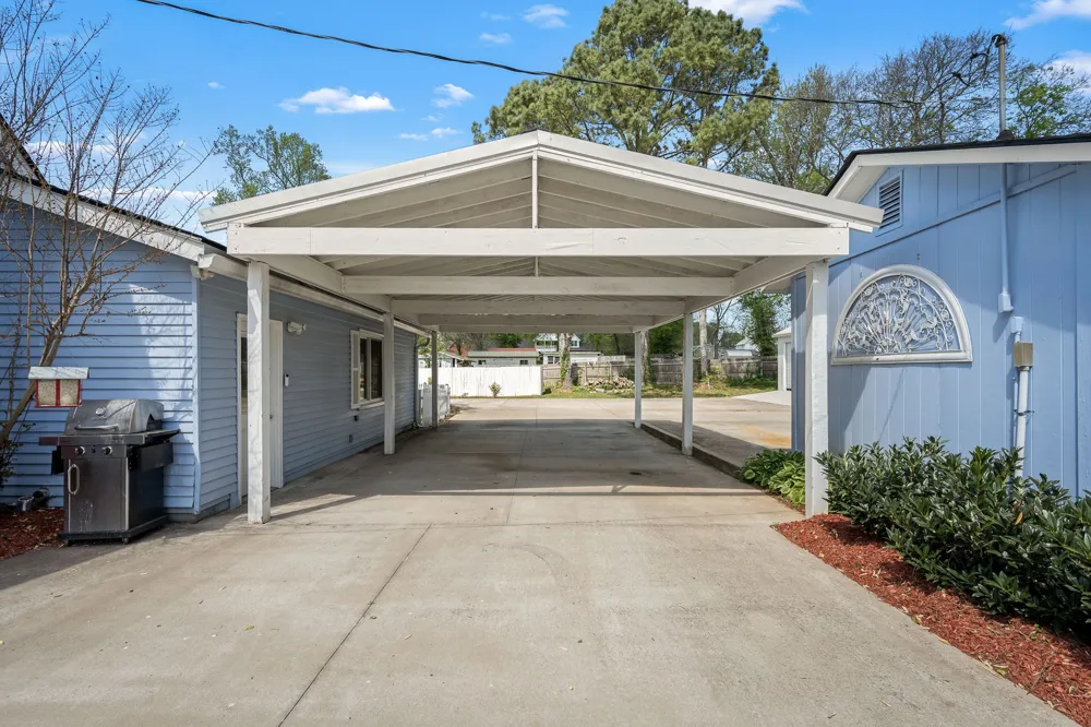 202 High Street Bell Buckle, TN 37020