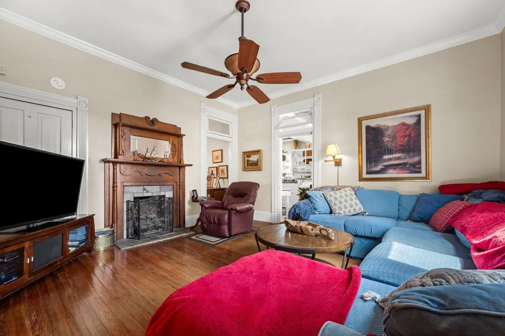 202 High Street Bell Buckle, TN 37020