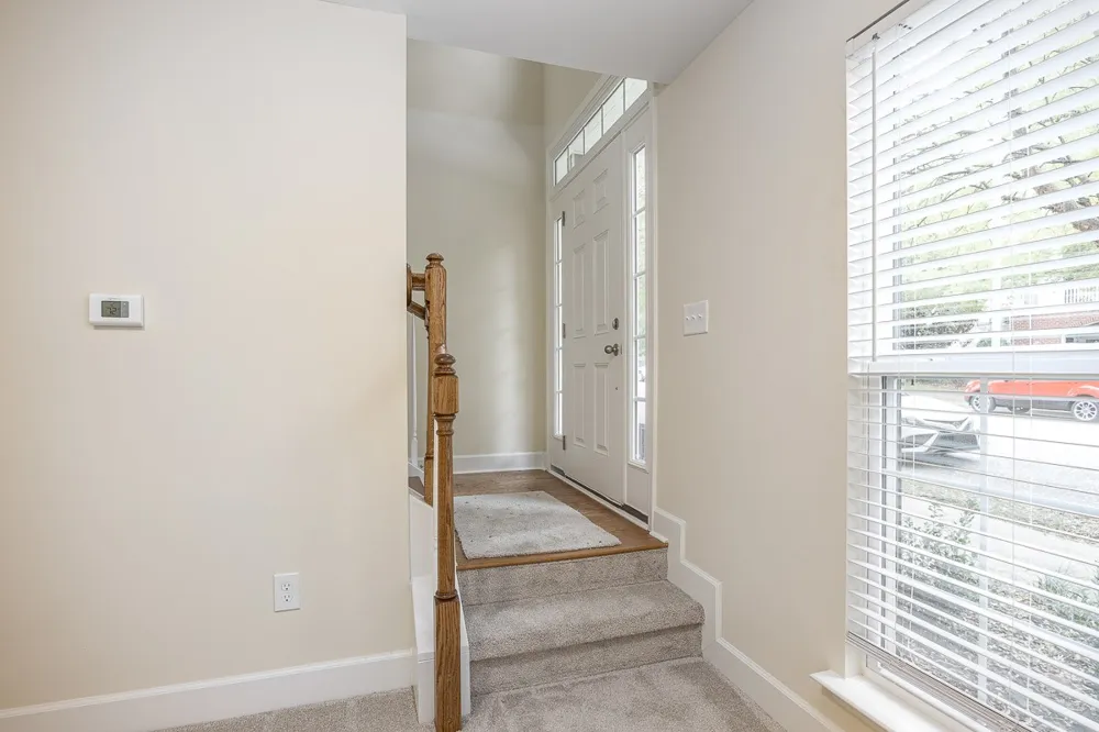 8222 Lenox Creekside Dr Antioch, TN 37013