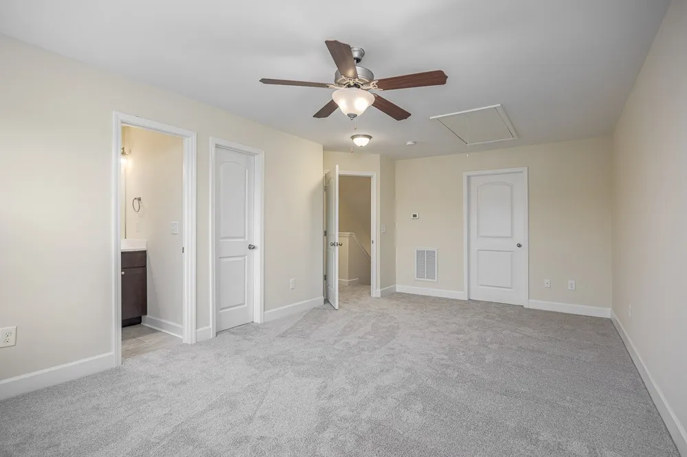 8222 Lenox Creekside Dr Antioch, TN 37013