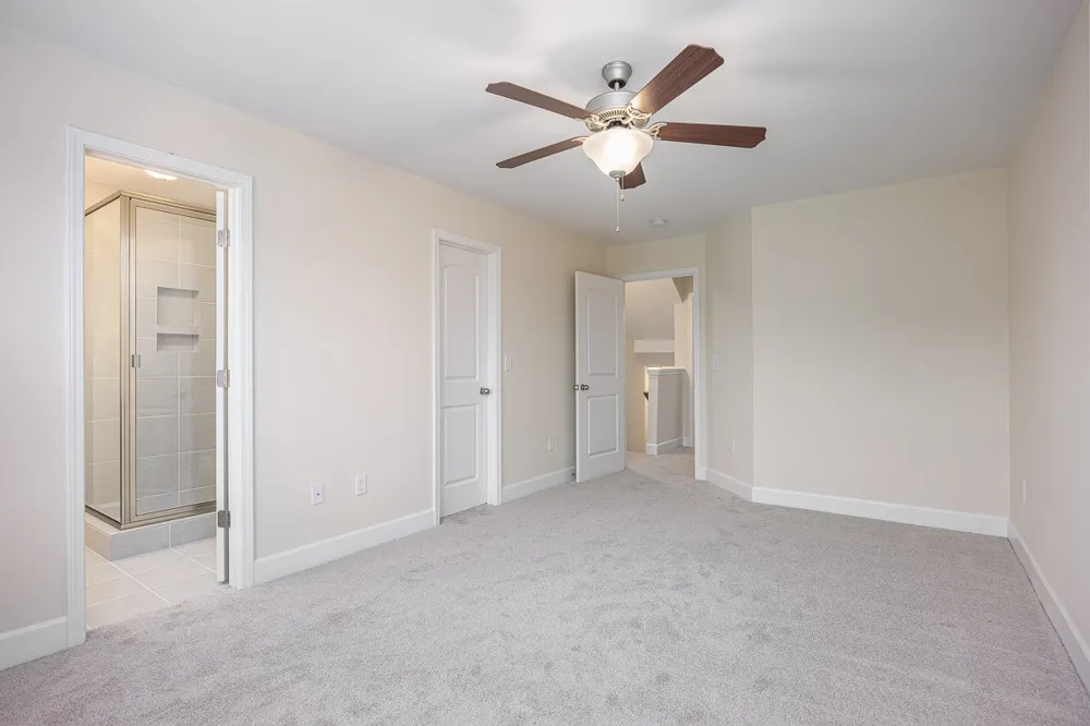 8222 Lenox Creekside Dr Antioch, TN 37013