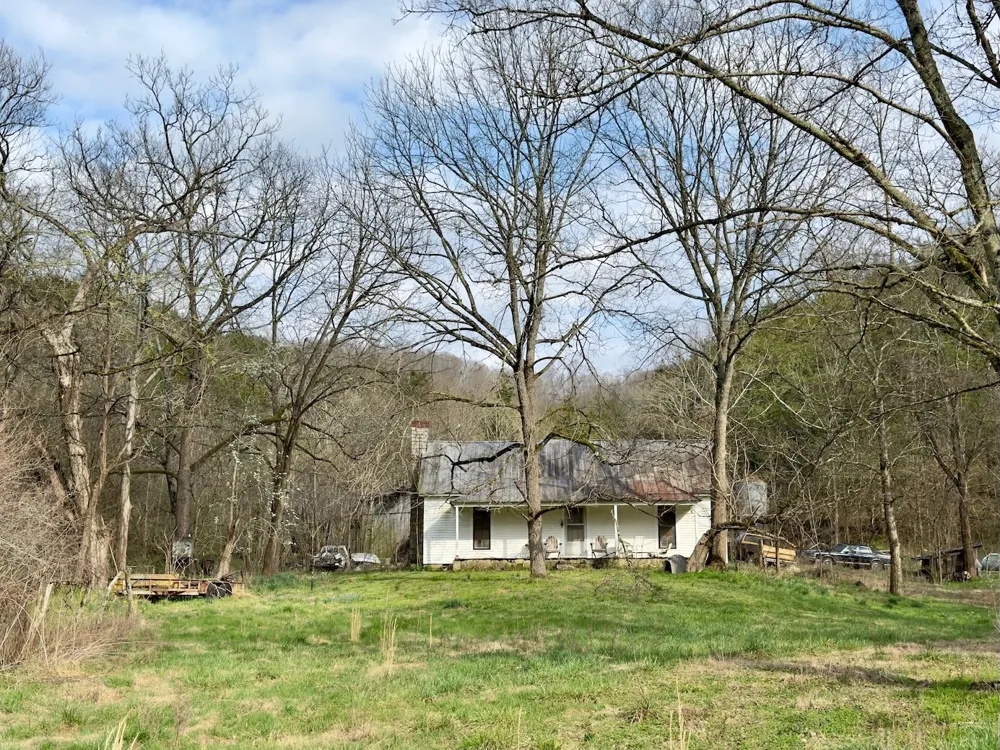 3780 Hurricane Creek Rd Woodbury, TN 37190
