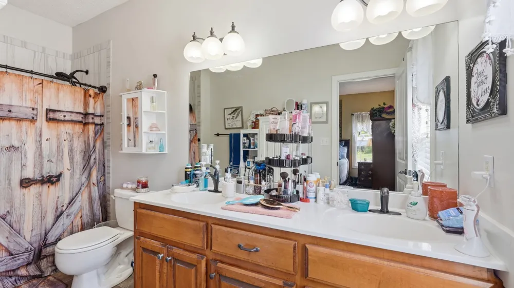 4046 Summit Dr Greenbrier, TN 37073