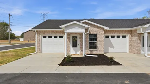 741 Kings Ln #A-2