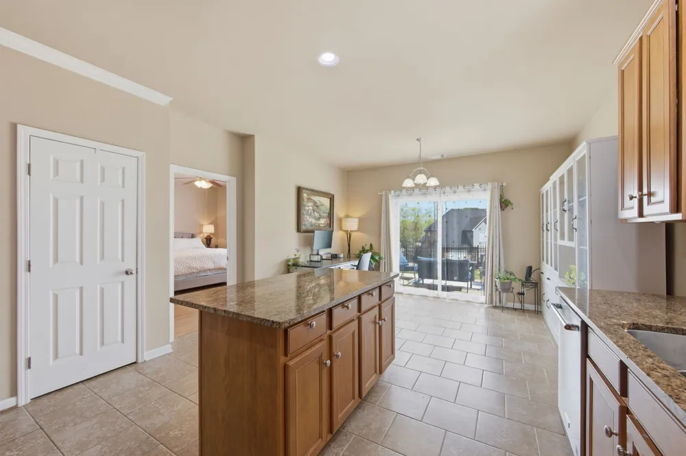 3027 Auld Tatty Dr Spring Hill, TN 37174