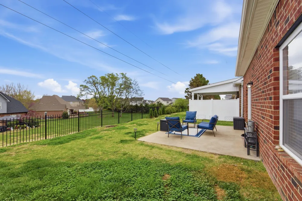 3027 Auld Tatty Dr Spring Hill, TN 37174