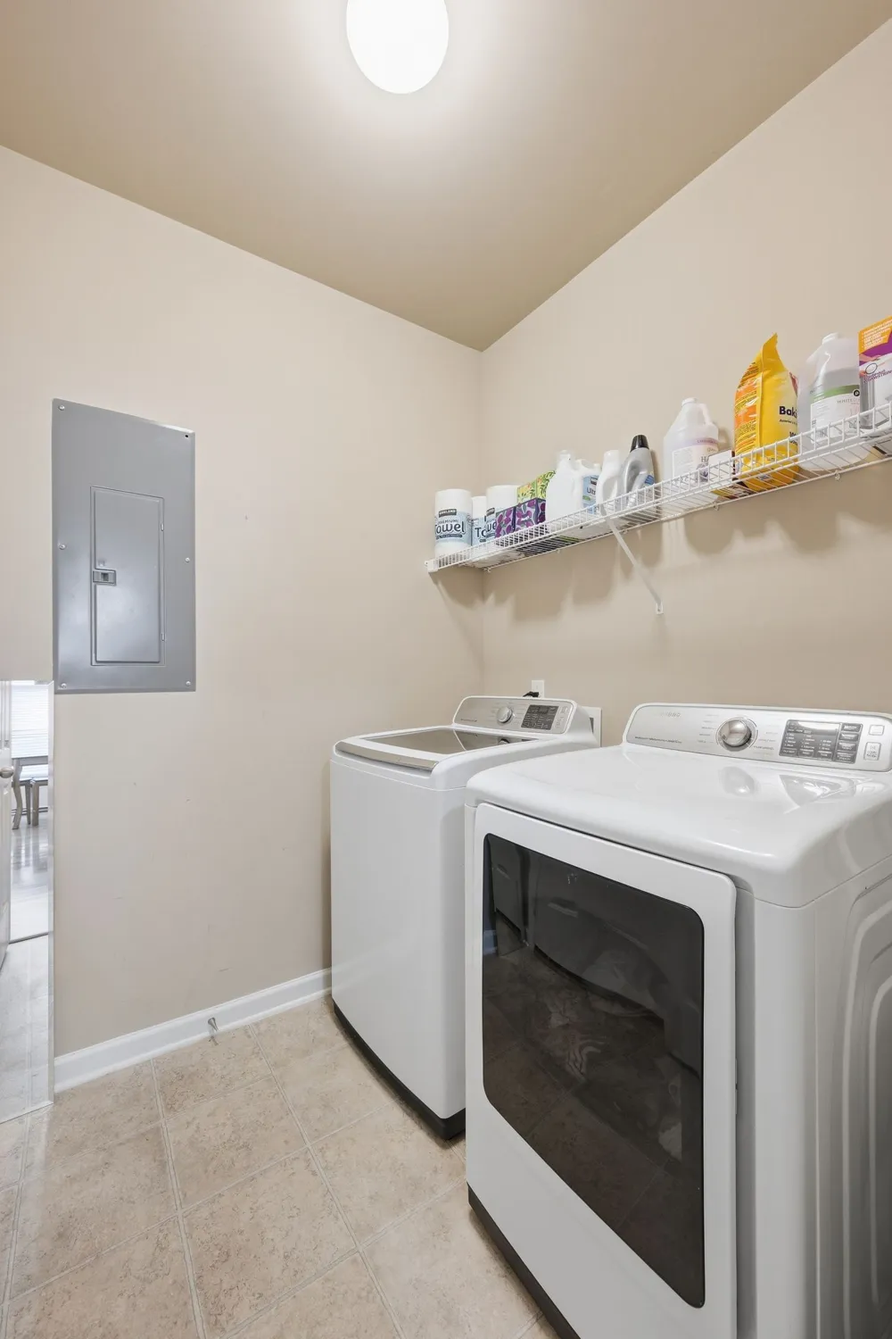 3027 Auld Tatty Dr Spring Hill, TN 37174