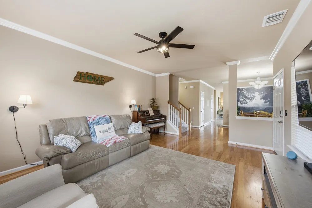 3027 Auld Tatty Dr Spring Hill, TN 37174