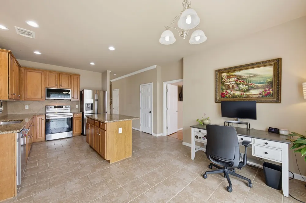 3027 Auld Tatty Dr Spring Hill, TN 37174