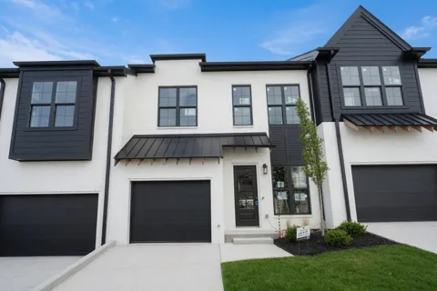 117 Shadow Springs Dr #117