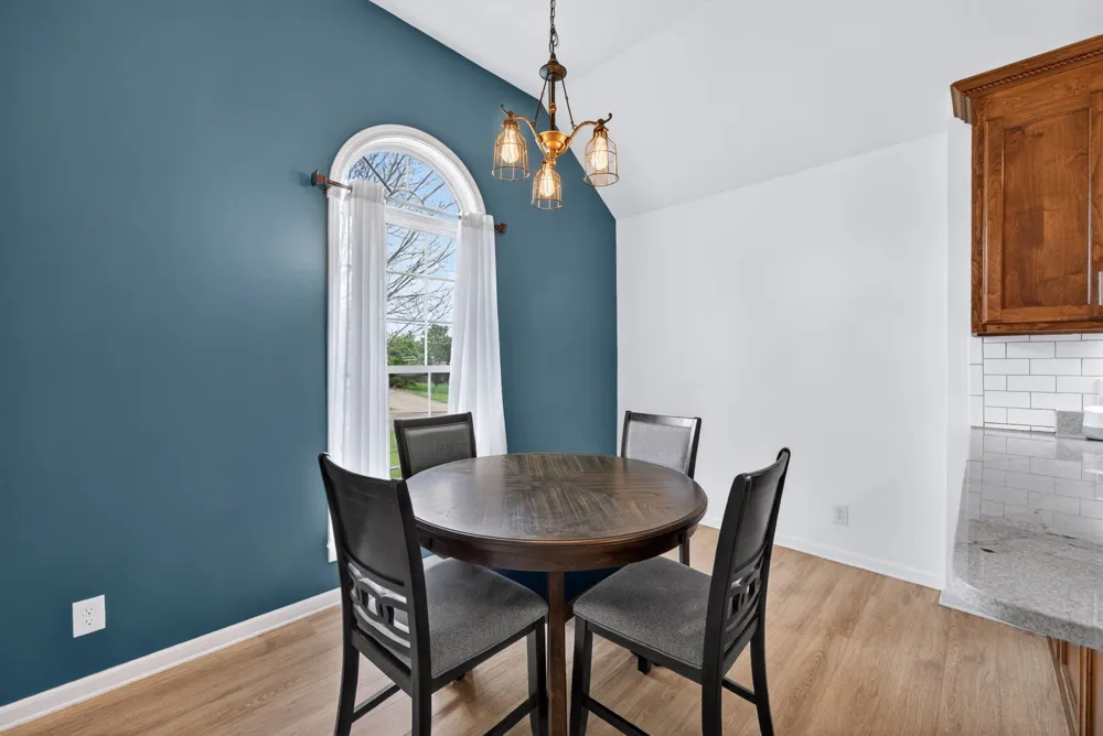 4005 Summit Dr Greenbrier, TN 37073