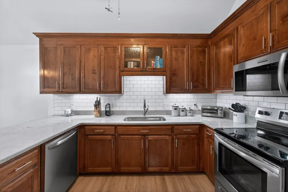 4005 Summit Dr Greenbrier, TN 37073