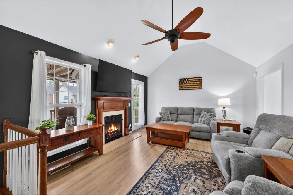 4005 Summit Dr Greenbrier, TN 37073