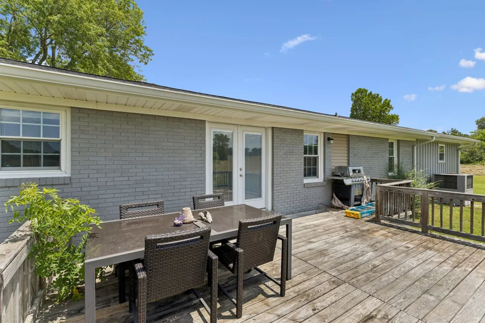 9 Caldwell Rd Summertown, TN 38483