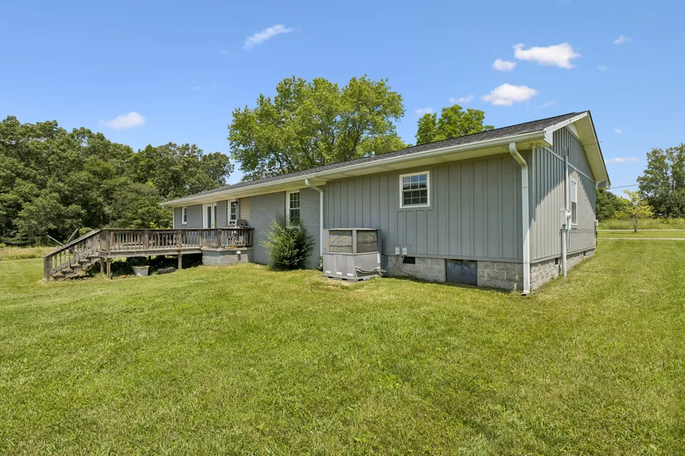 9 Caldwell Rd Summertown, TN 38483