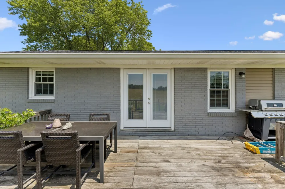 9 Caldwell Rd Summertown, TN 38483