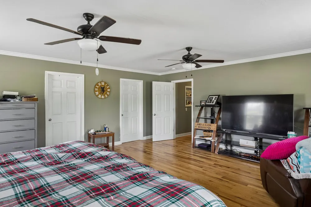 9 Caldwell Rd Summertown, TN 38483