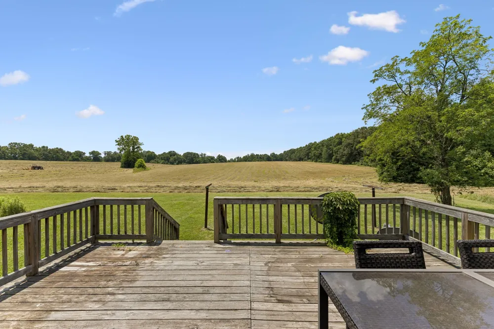9 Caldwell Rd Summertown, TN 38483