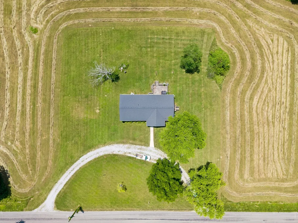 9 Caldwell Rd Summertown, TN 38483