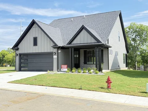 604 Gustaf Dr