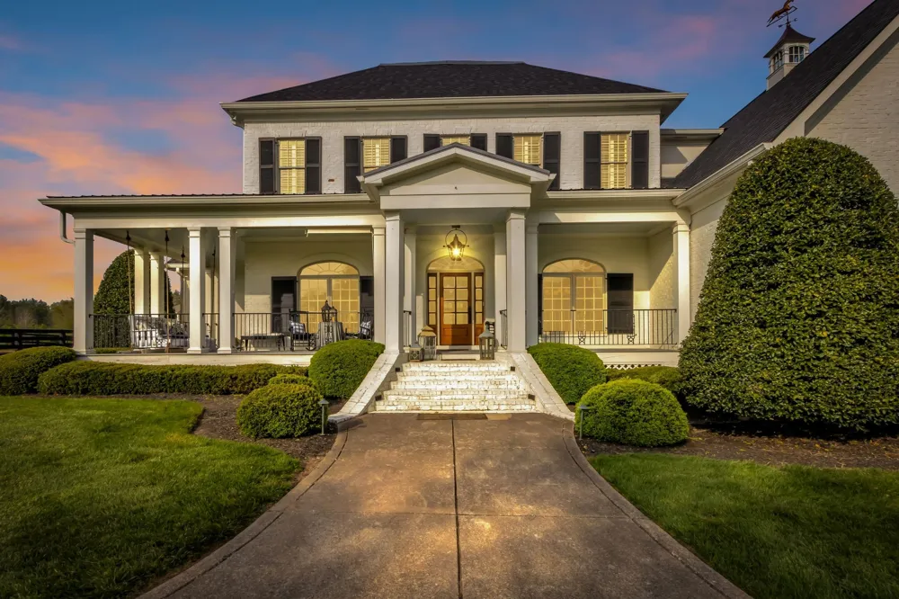 6314 McDaniel Rd College Grove, TN 37046
