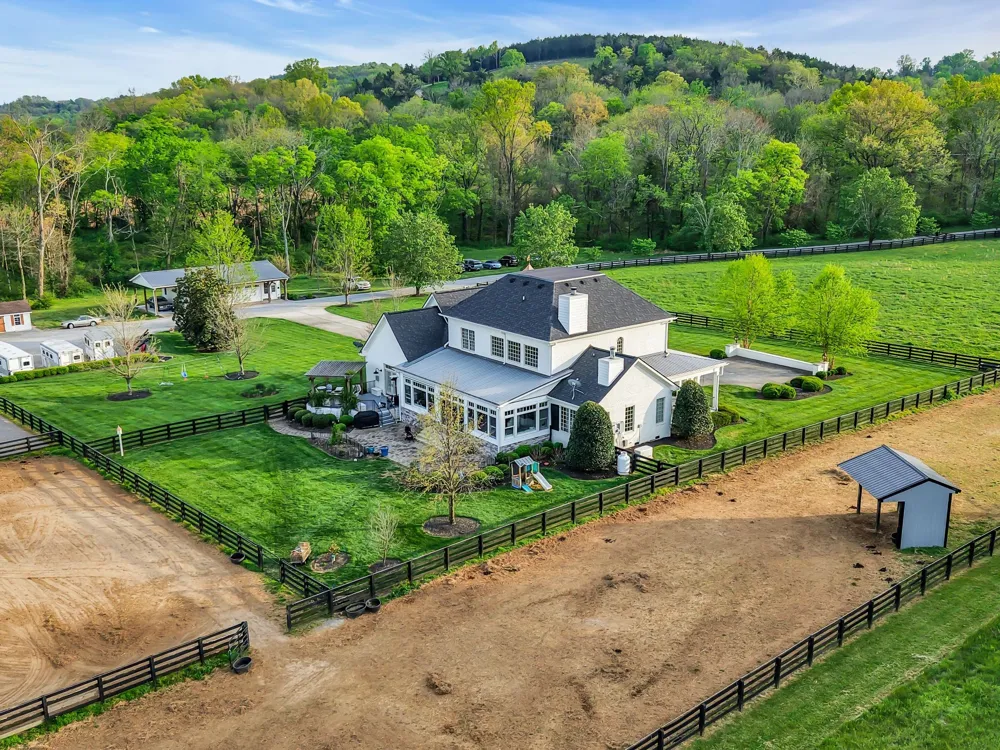 6314 McDaniel Rd College Grove, TN 37046