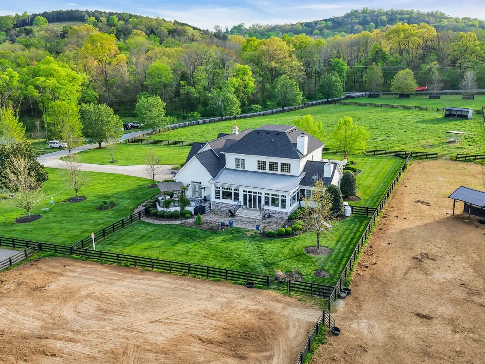 6314 McDaniel Rd College Grove, TN 37046