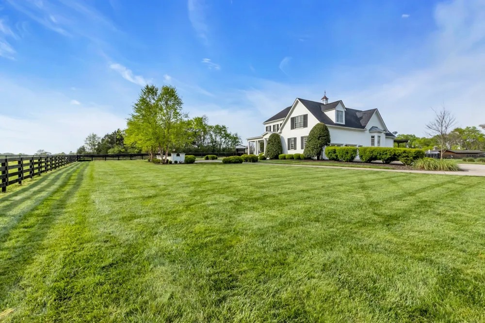 6314 McDaniel Rd College Grove, TN 37046