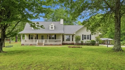 34 L Mitchell Rd