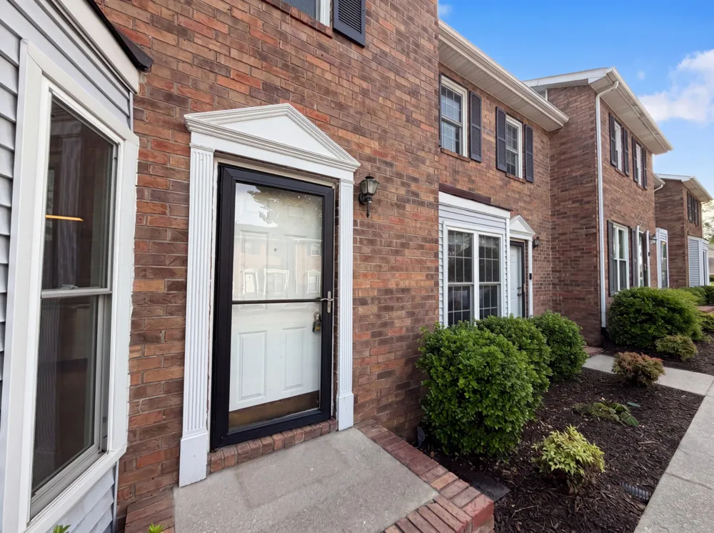 460 Claircrest Dr Antioch, TN 37013