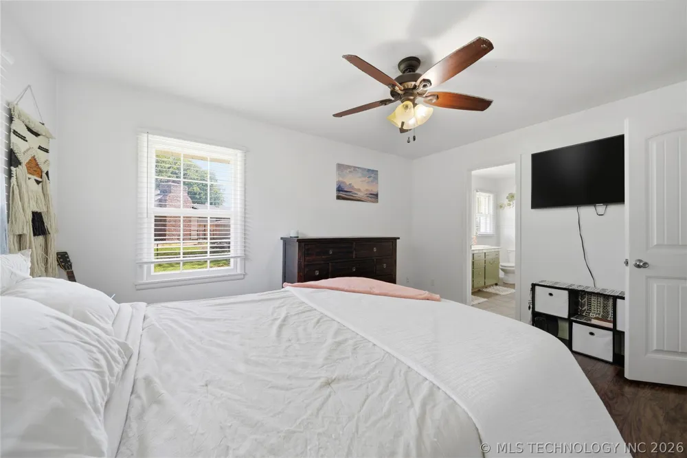 2114 Yale Avenue Miami, OK 74354