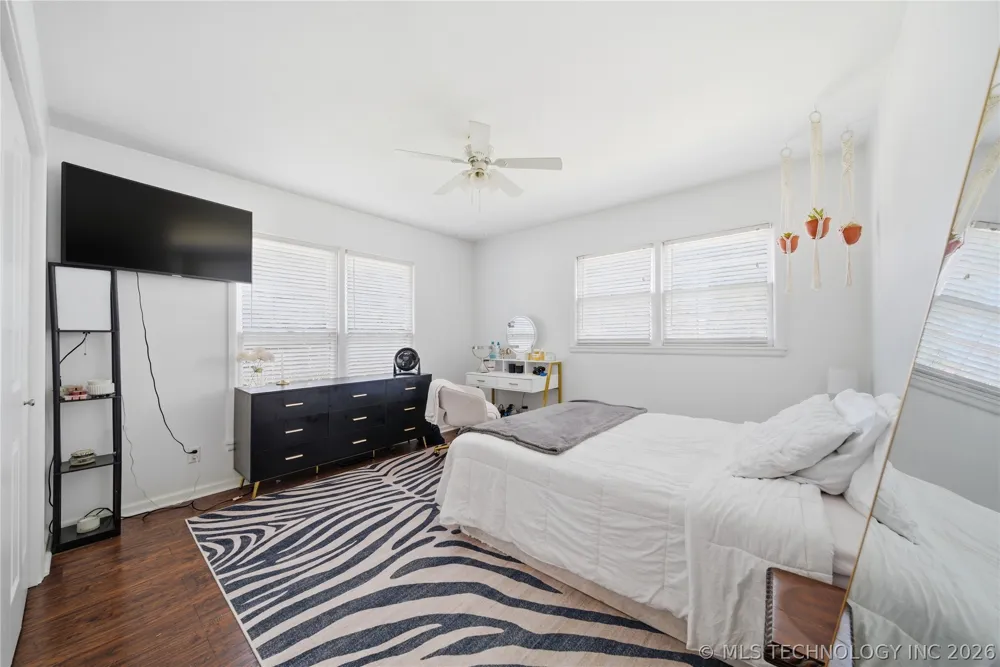 2114 Yale Avenue Miami, OK 74354