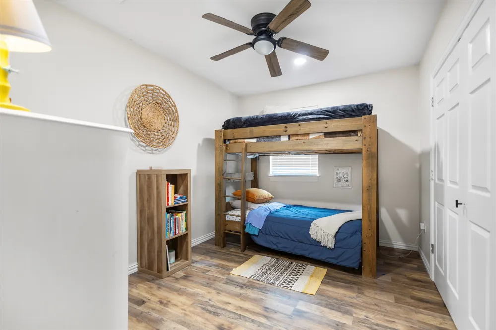 997 Vz County Road 4810 Ben Wheeler, TX 75754