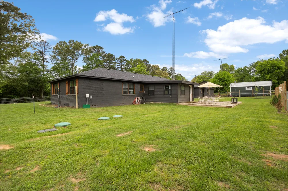 997 Vz County Road 4810 Ben Wheeler, TX 75754