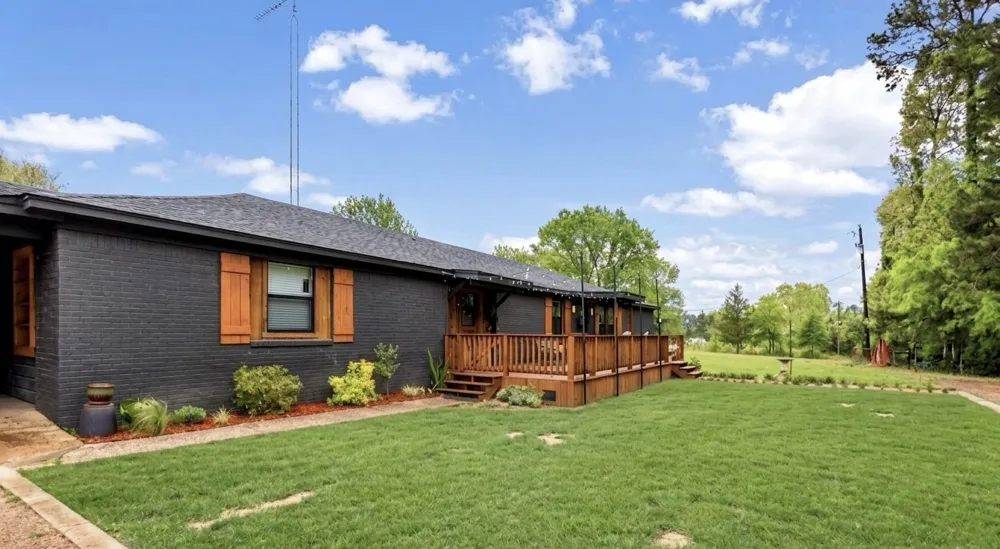 997 Vz County Road 4810 Ben Wheeler, TX 75754
