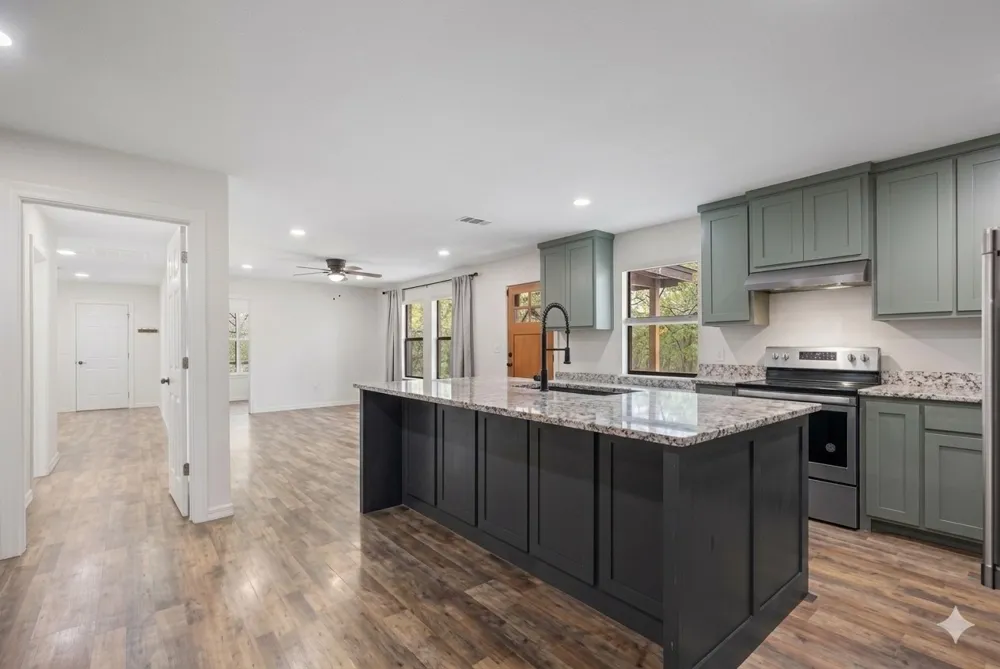 997 Vz County Road 4810 Ben Wheeler, TX 75754