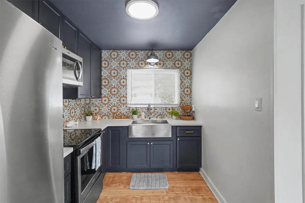 370 Ling Street Bayou Vista, TX 77563