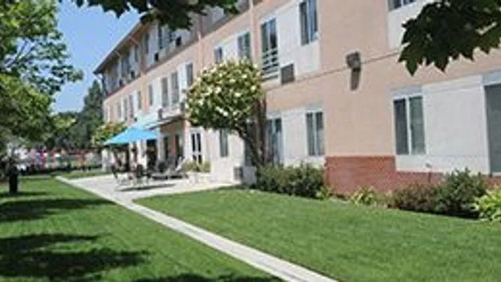 4121 Katella Ave Other, CA 90720