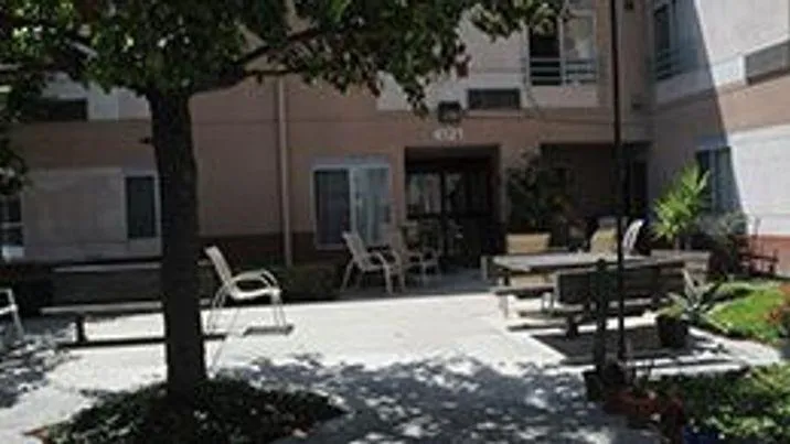 4121 Katella Ave Other, CA 90720