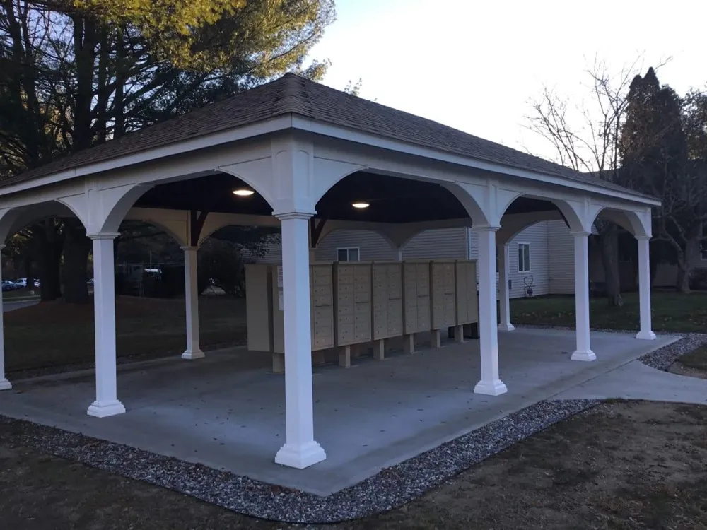 419 E River St Orange, MA 01364