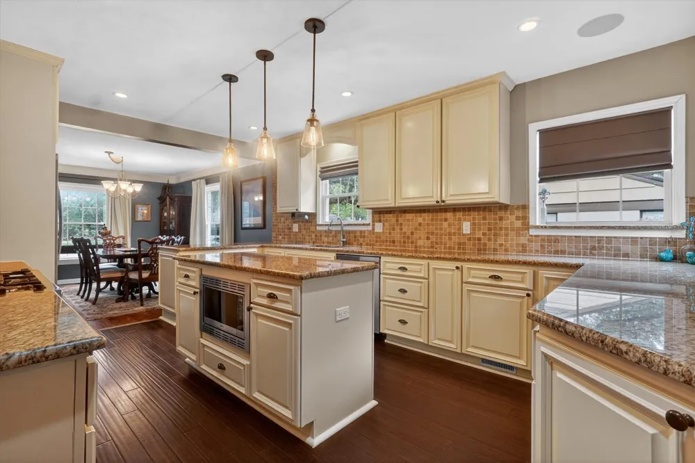 3618 S Hills Avenue Fort Worth, TX 76109