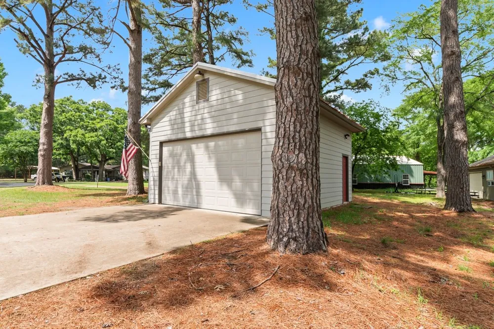 13663 Park Harbor Eustace, TX 75124